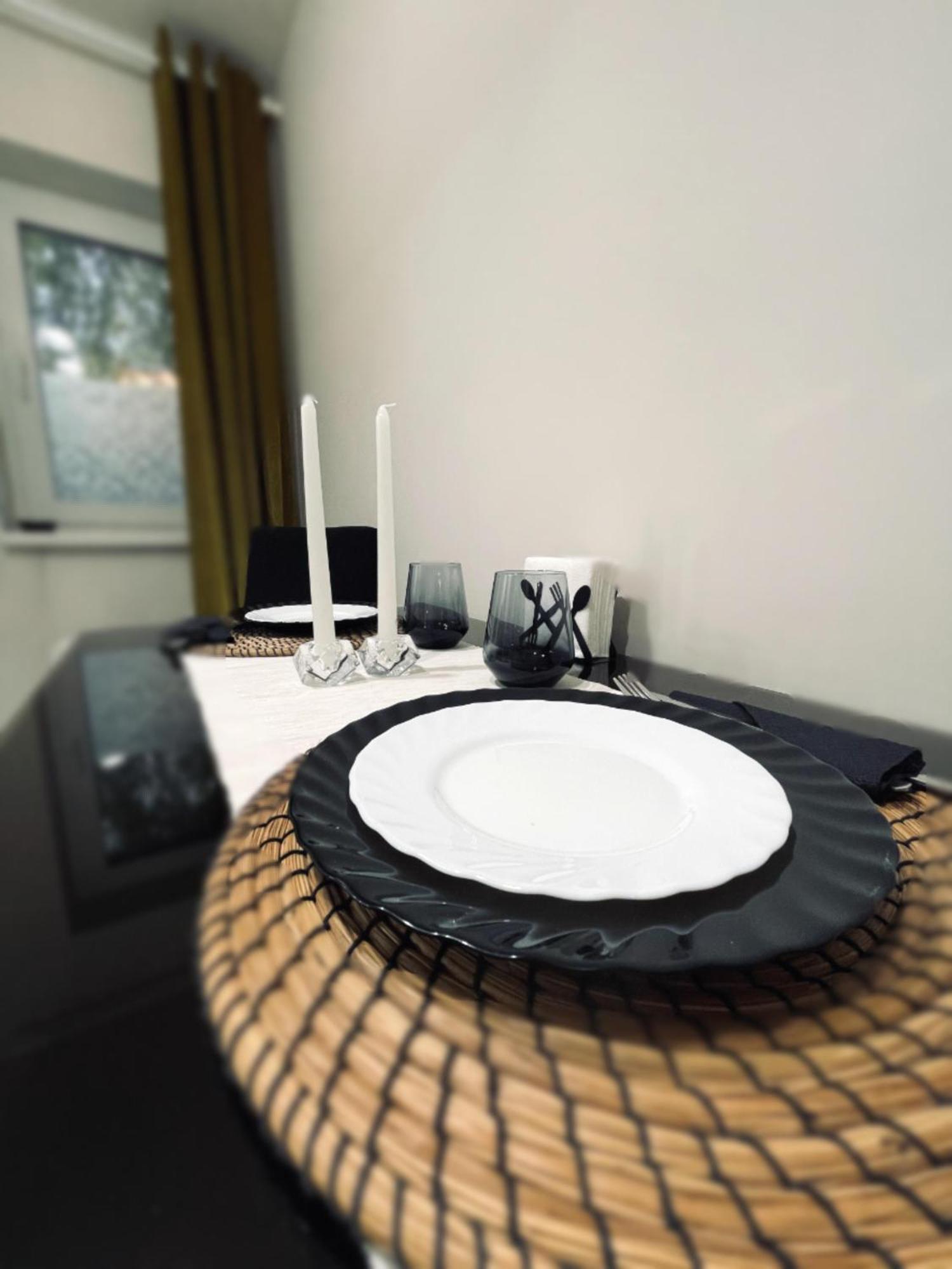 Apartment Jsn House - Private Parking & Premium Services *