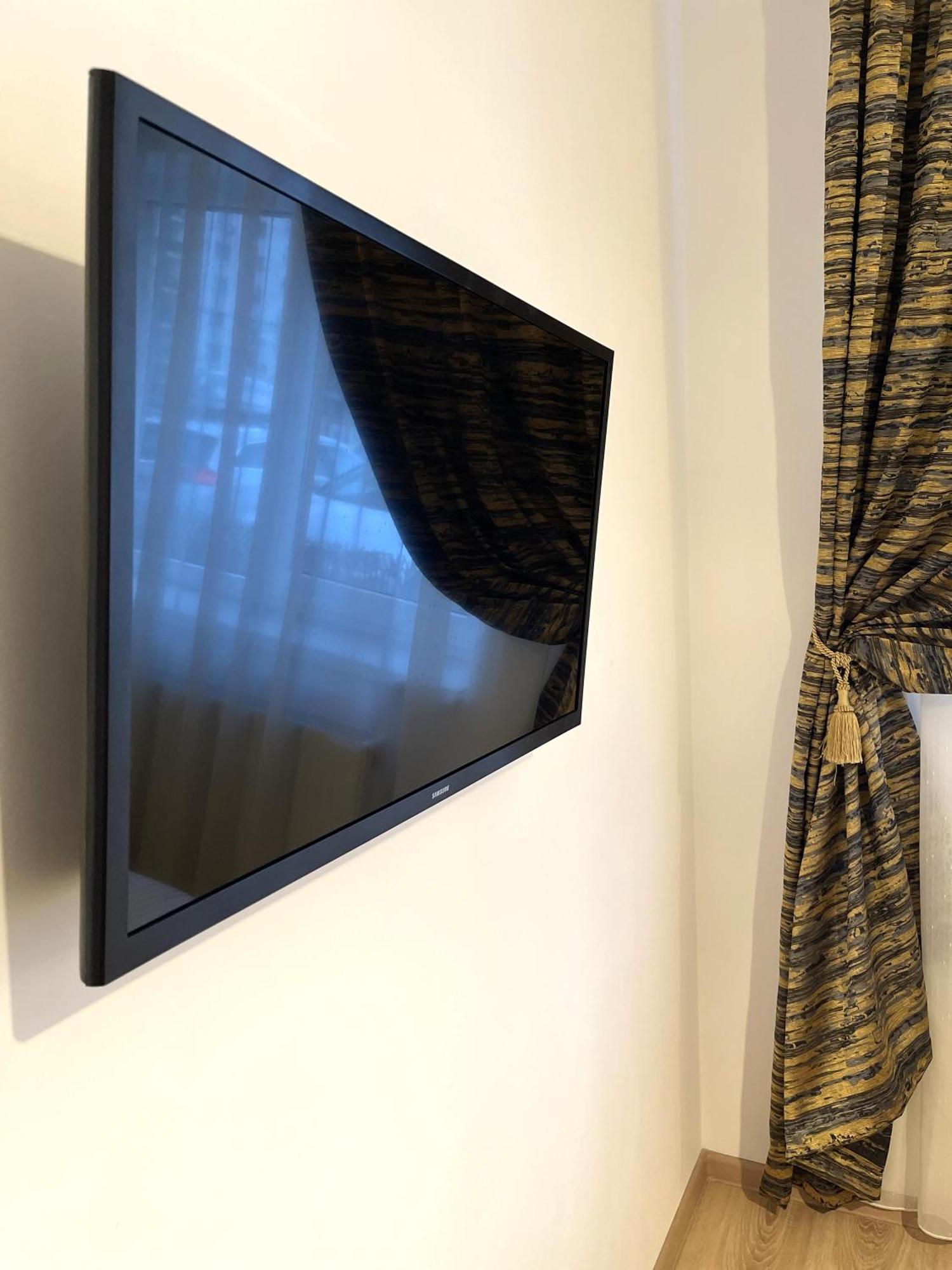 Jsn House - Private Parking & Premium Services Apartment *