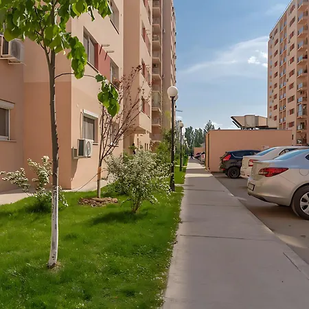 Jsn House - Private Parking & Premium Services Bucharest Exterior photo