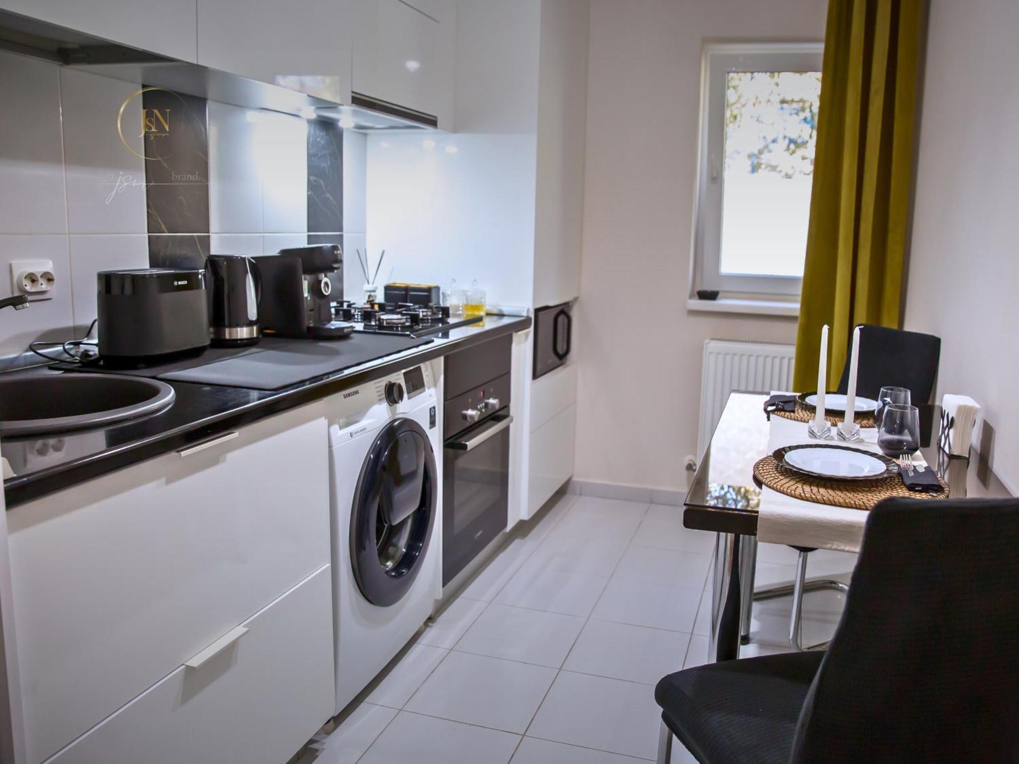 Apartment Jsn House - Private Parking & Premium Services Bucharest