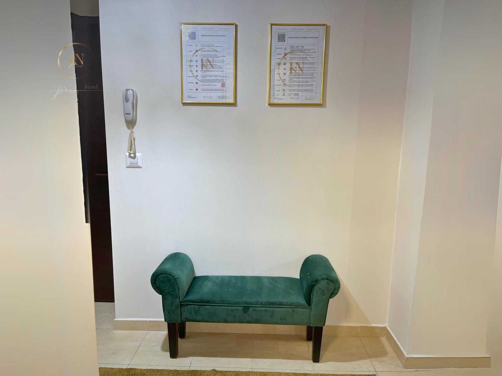 Jsn House - Private Parking & Premium Services * Bucharest