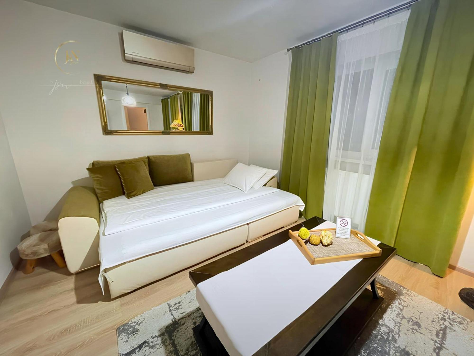 Jsn House - Private Parking & Premium Services